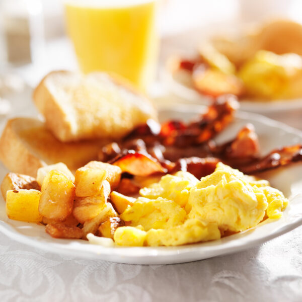 ONE EGG, ONE STRIP BACON, POTATOES AND TOAST | KIDS