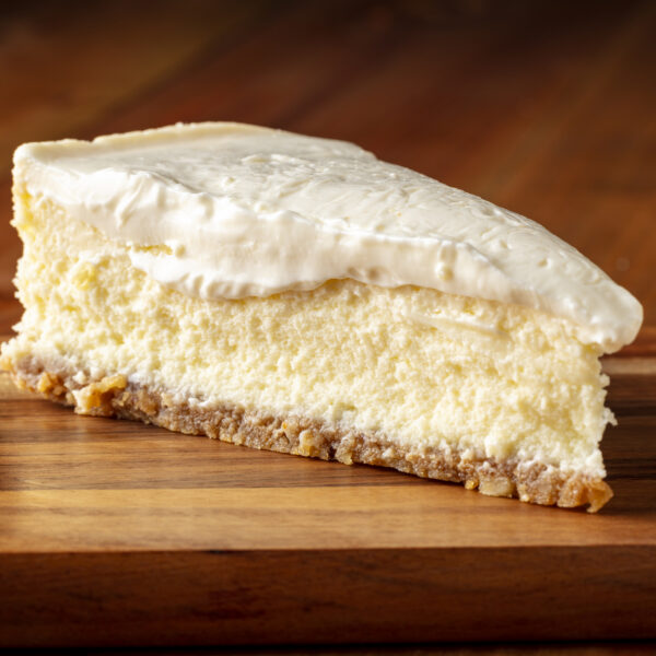 HOMEMADE CHEESECAKE