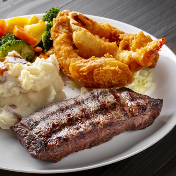 FLAT IRON STEAK & PRAWNS