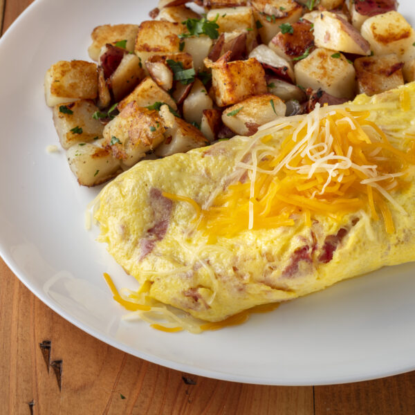 CHEESE-N-HAM OMELETTE